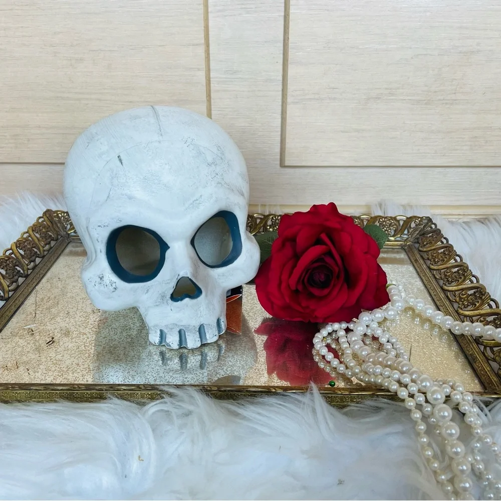 NWT Target Halloween 2020 Hyde and Eek Boutique Light up Skull